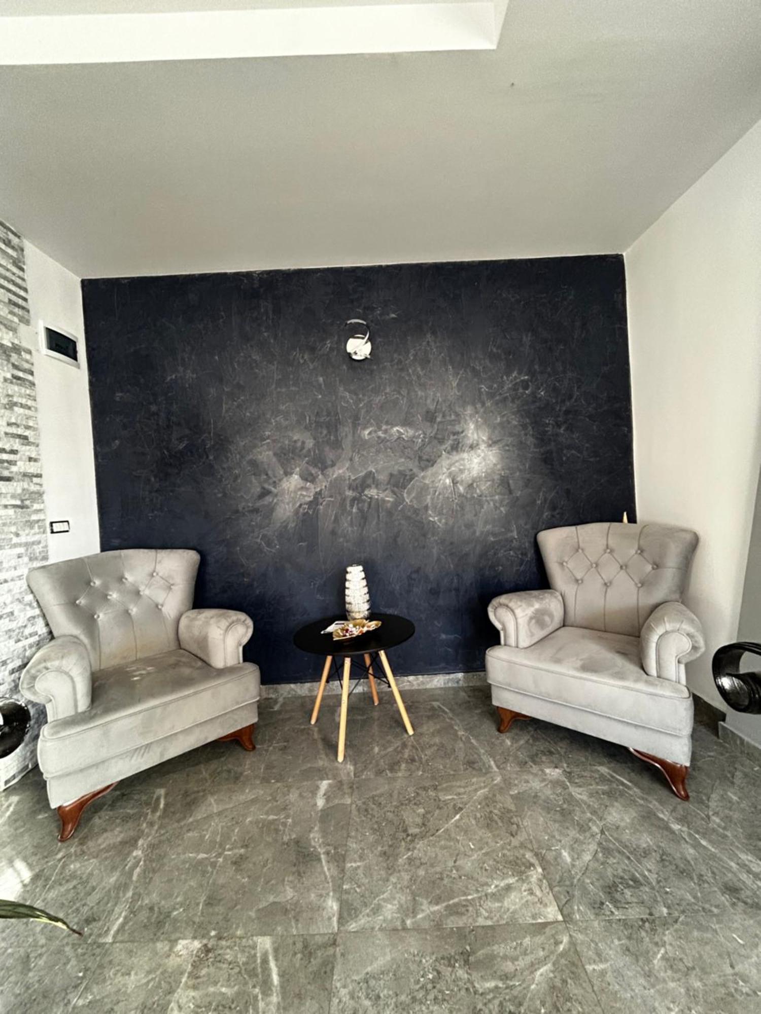 Teşila Doftana Apartaments מראה חיצוני תמונה